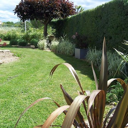 La Bastide Des Muriers Deaux Luaran gambar