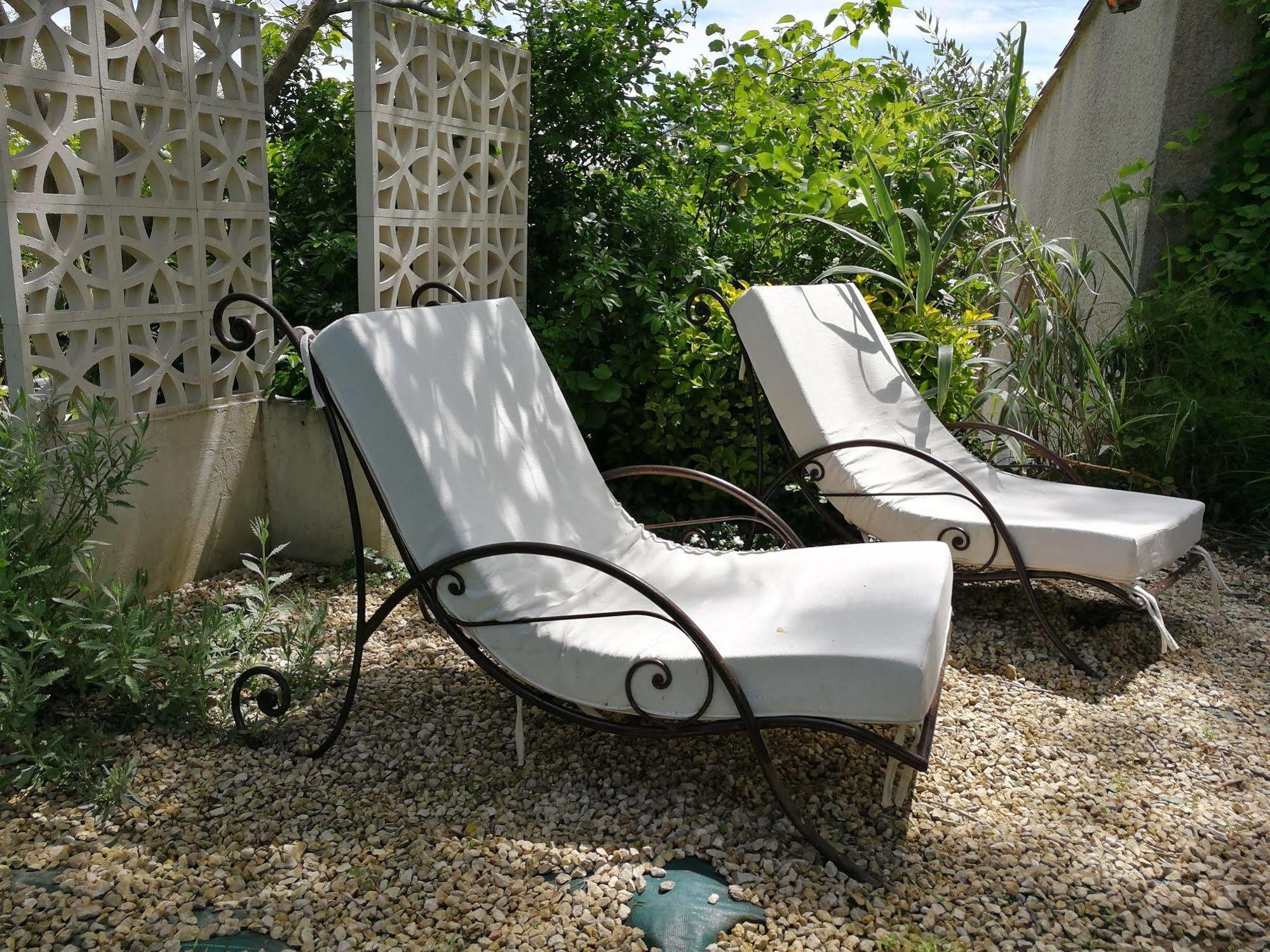 La Bastide Des Muriers Deaux Luaran gambar