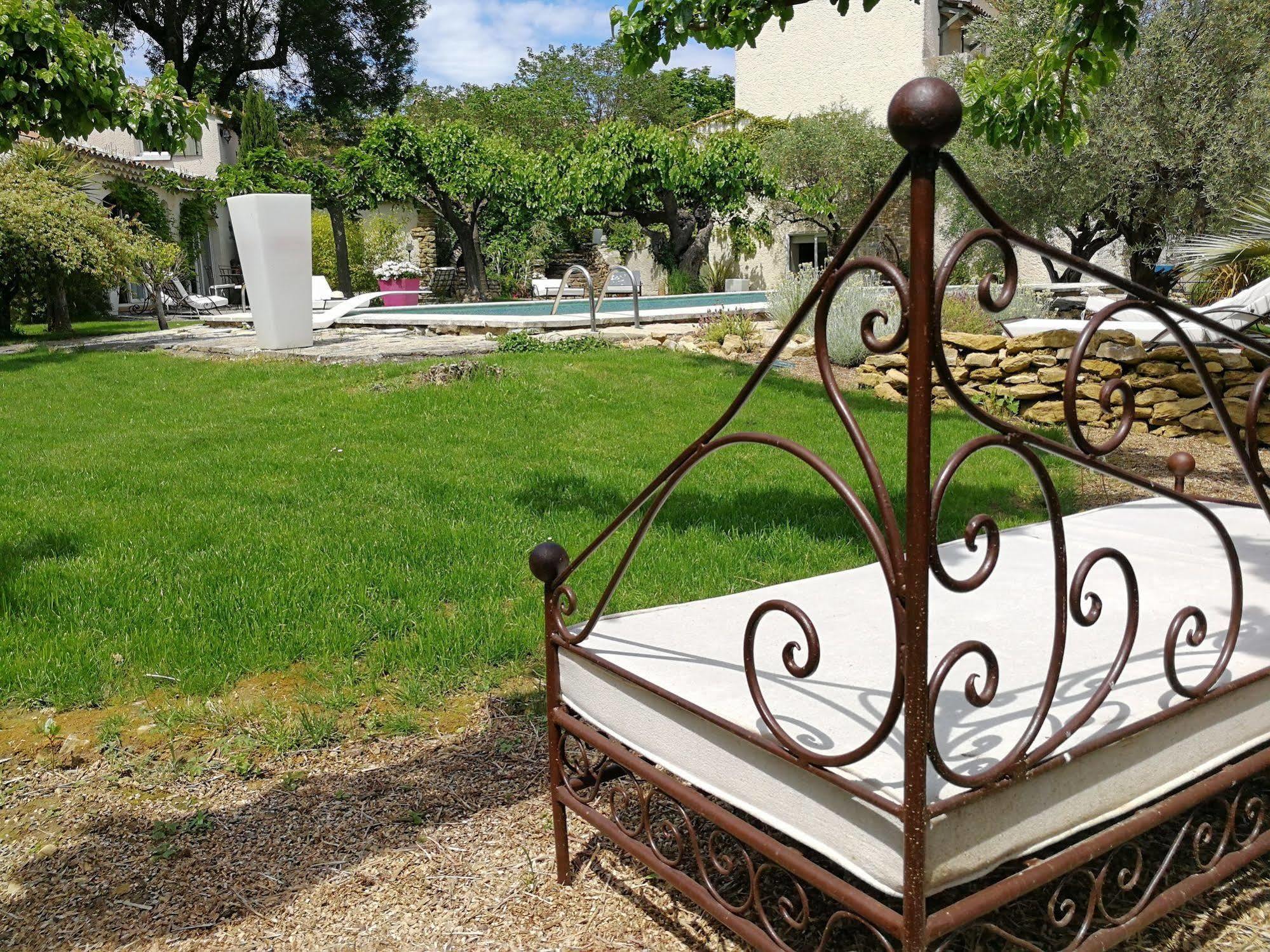 La Bastide Des Muriers Deaux Luaran gambar