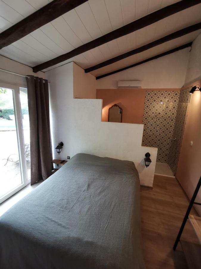 La Bastide Des Muriers Deaux Luaran gambar